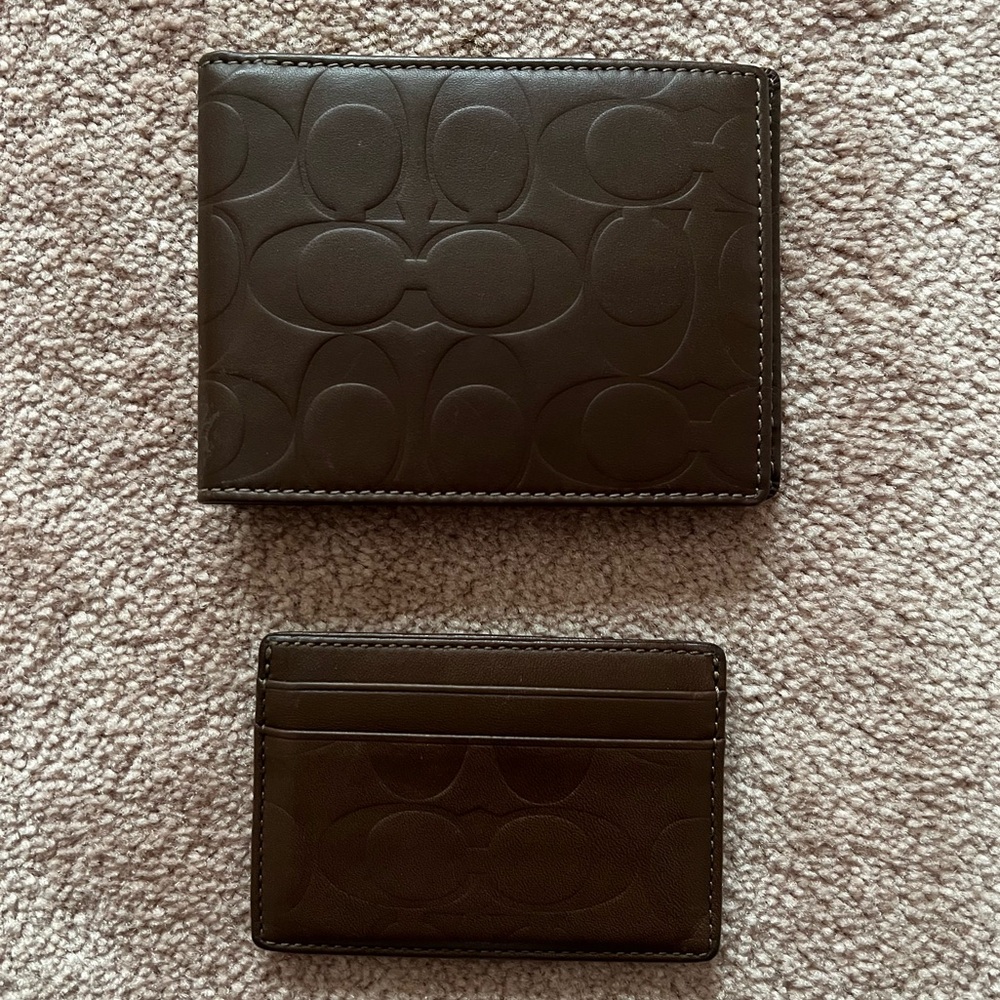 Coach *NEW* leather Wallet & *USED* Card Holder set